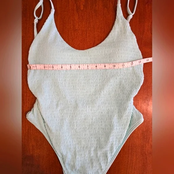 Aerie Mint Green One-Piece Textured Swimsuit - Size Medium - Picture 5 of 9
